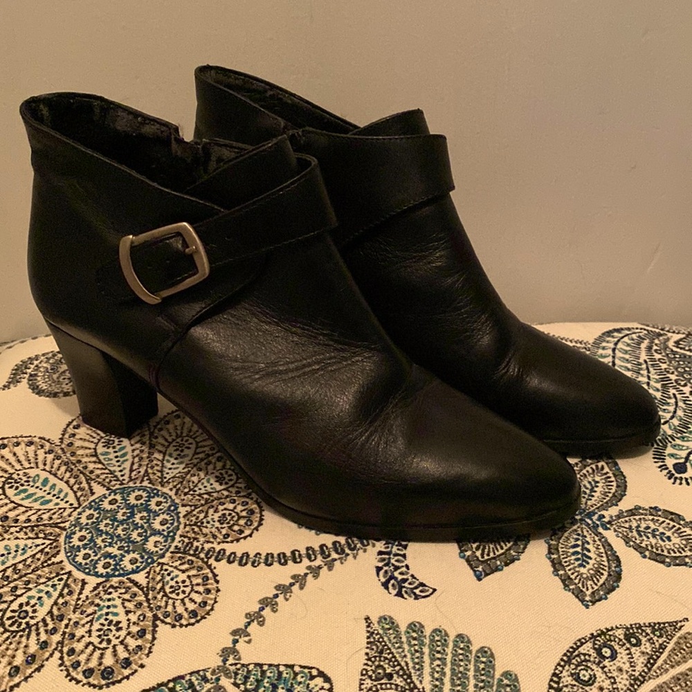 Black Leather Ankle Boots with Side Zipper and Buckle.